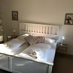 شقة Fuchs Und Has' Gaestehaus *